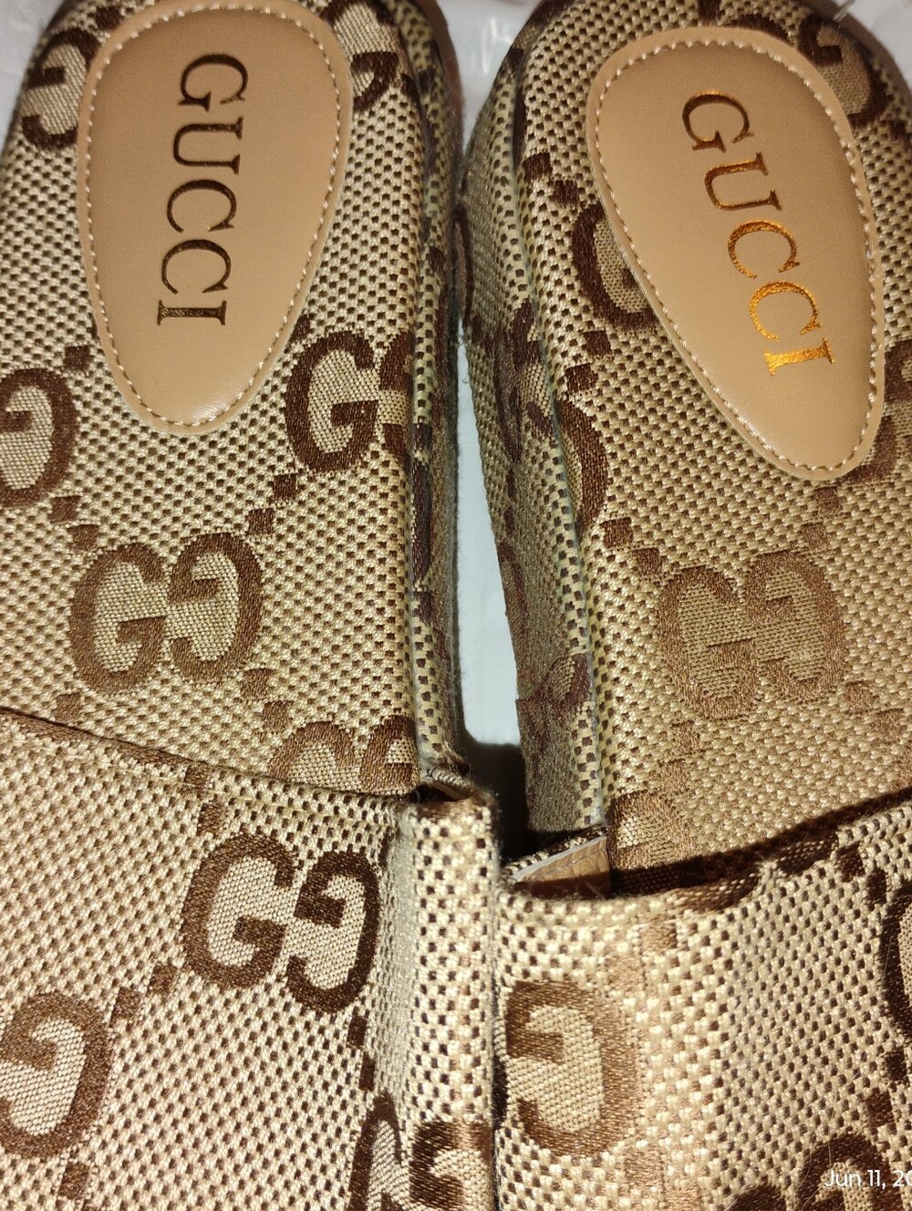 Cute But F A K E All The Way Niice Logo Knockoffs, Size 40 New - Picture 8 of 8